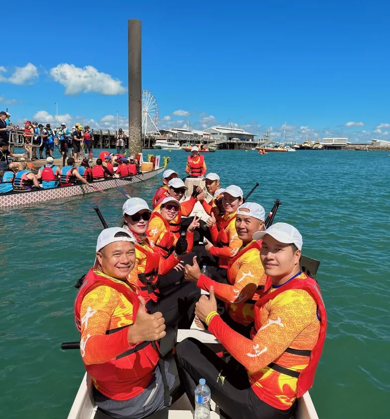 深圳南沙龙舟队出征澳大利亚勇夺冠军 图8